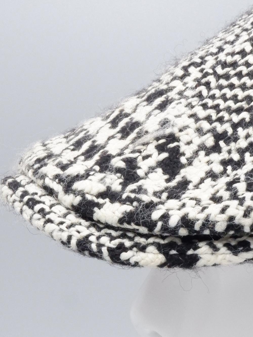 hatBU439d